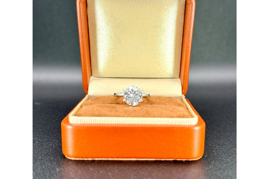 #20#3.08ct E VS1 クラシックの六本爪ソリティアリング｜無改色・IGI認定ダイヤ × PT950リング