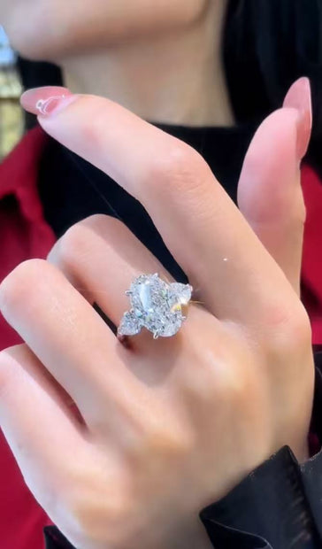 #22#5.02ct E VVS2 オーバル 三石デザインラボダイヤリング｜無改色・IGI認定ダイヤ × PT950リング