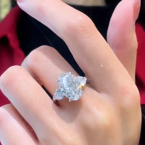 #22#5.02ct E VVS2 オーバル 三石デザインラボダイヤリング｜無改色・IGI認定ダイヤ × PT950リング