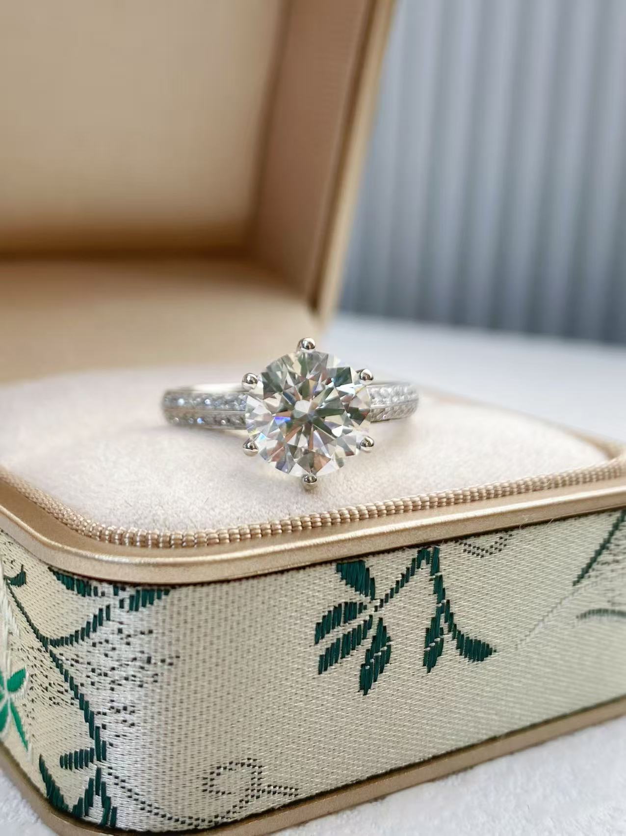 無処理 ラボダイヤ リング 3.0ct Dカラー VVS2 PT950 鑑別書付
