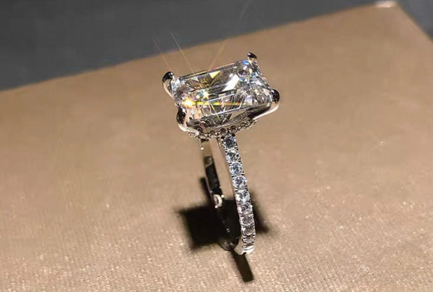 ラボグロウンダイヤモンド リング 3.5ct エメラルドカット D VVS2 PT950