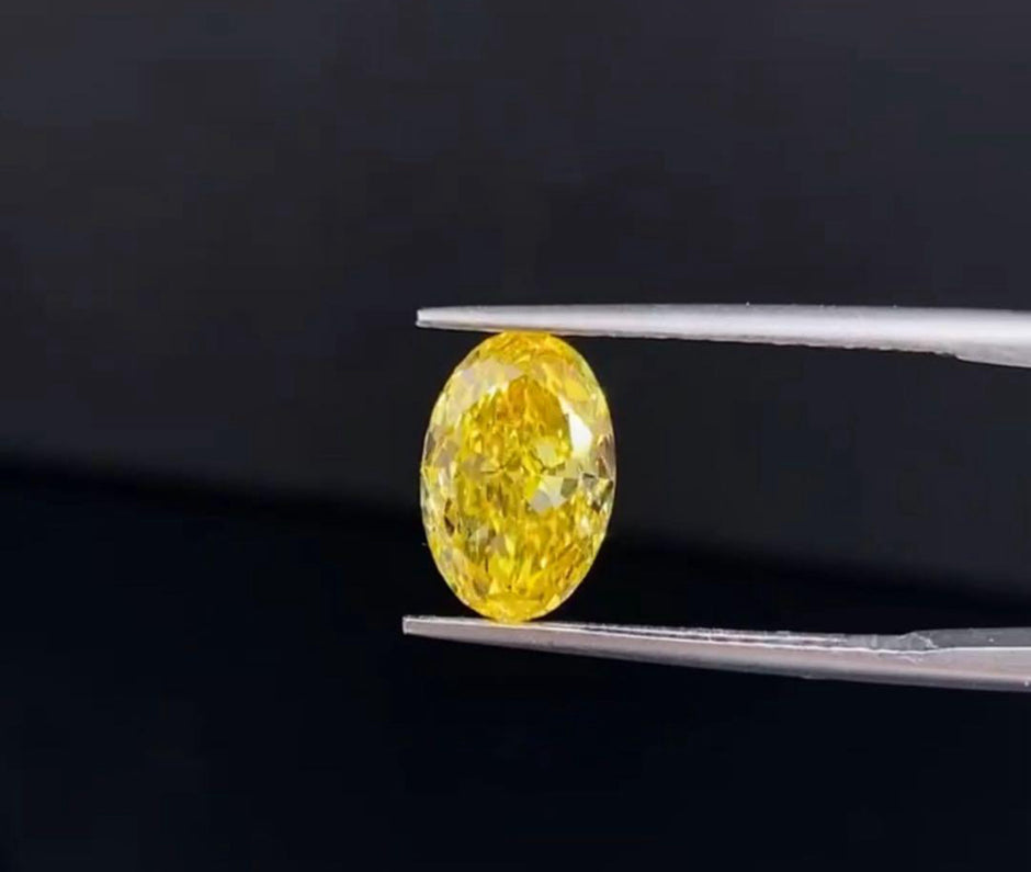 ラボグロウンダイヤモンドリング 2ct VS1 Fancy Vivid Yellow