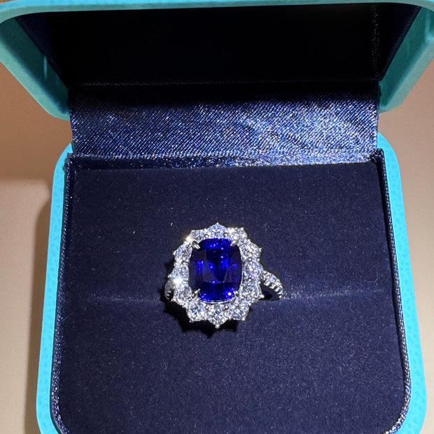 5.13ct ロイヤルブルーサファイア リング｜脇石ダイヤ・PT950