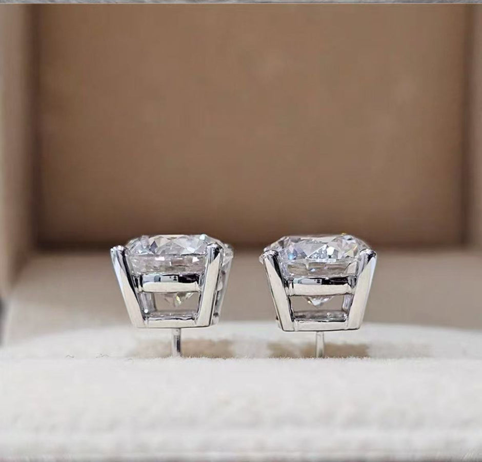 #c&d#1.05ct×2 D VVS2 上品に輝くラボダイアピアス（10％割引中）｜無改色・IGI認定ラボダイヤ × PT950ピアス