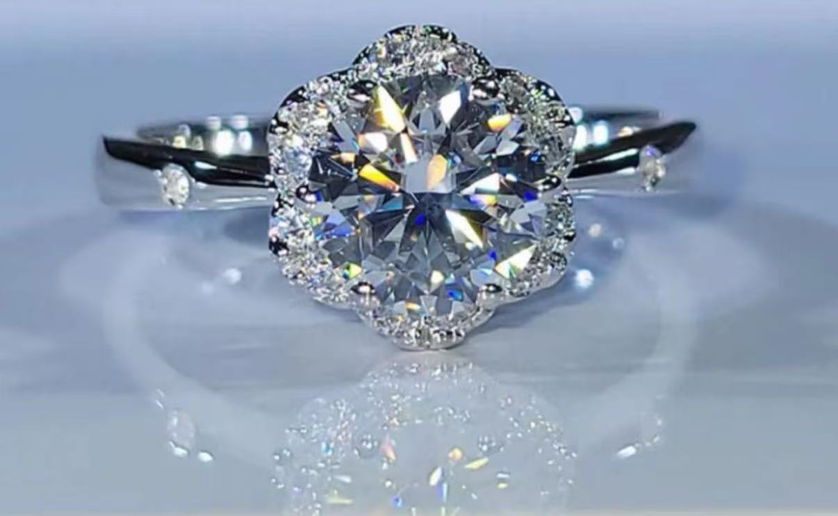 #27#1.06ct Ｆ VVS2 花形ハロー ラウンドカットリング｜無改色・IGI認定ダイヤ × PT950リング