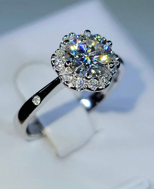 #27#1.06ct Ｆ VVS2 花形ハロー ラウンドカットリング｜無改色・IGI認定ダイヤ × PT950リング