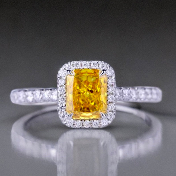 ラボグロウンダイヤモンドリング 2ct VS1 Fancy Vivid Yellow