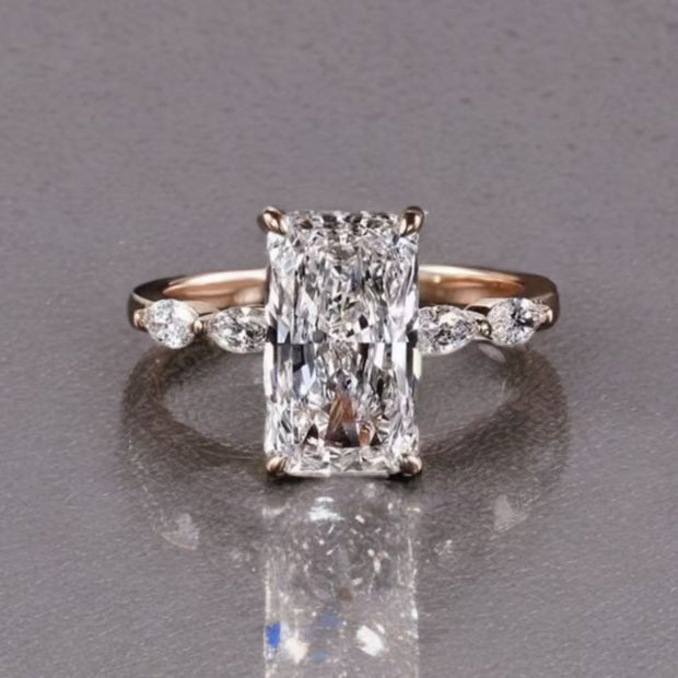 ラボグロウンダイアモンド・ラディアントカット・サイドリング（2×2）