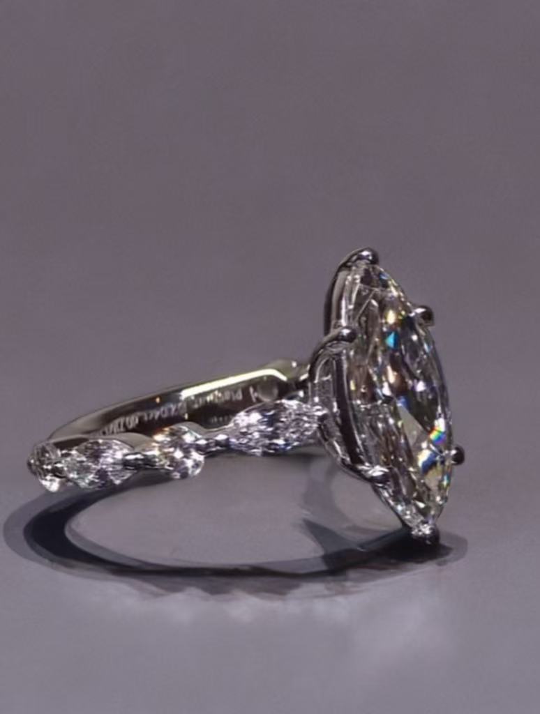 #order-21#3.03ct ラボグロウンダイアモンド・マーキースカット・サイドリング（4×2）