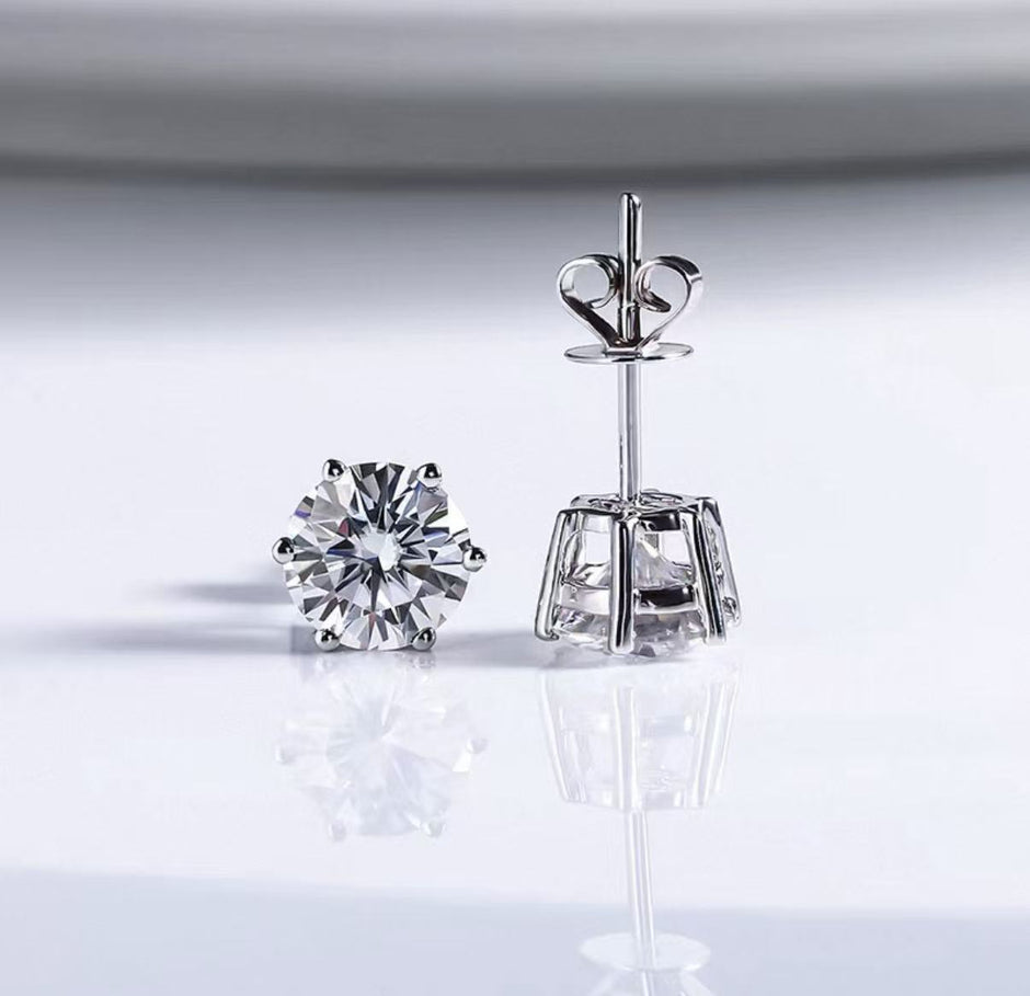 #c&d#1.05ct×2 D VVS2 上品に輝くラボダイアピアス（10％割引中）｜無改色・IGI認定ラボダイヤ × PT950ピアス