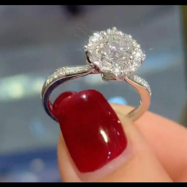 #04#1.02ct D VVS2 花のようなハローセッティングラボダイヤリング｜無改色・IGI認定ダイヤ × PT950リング